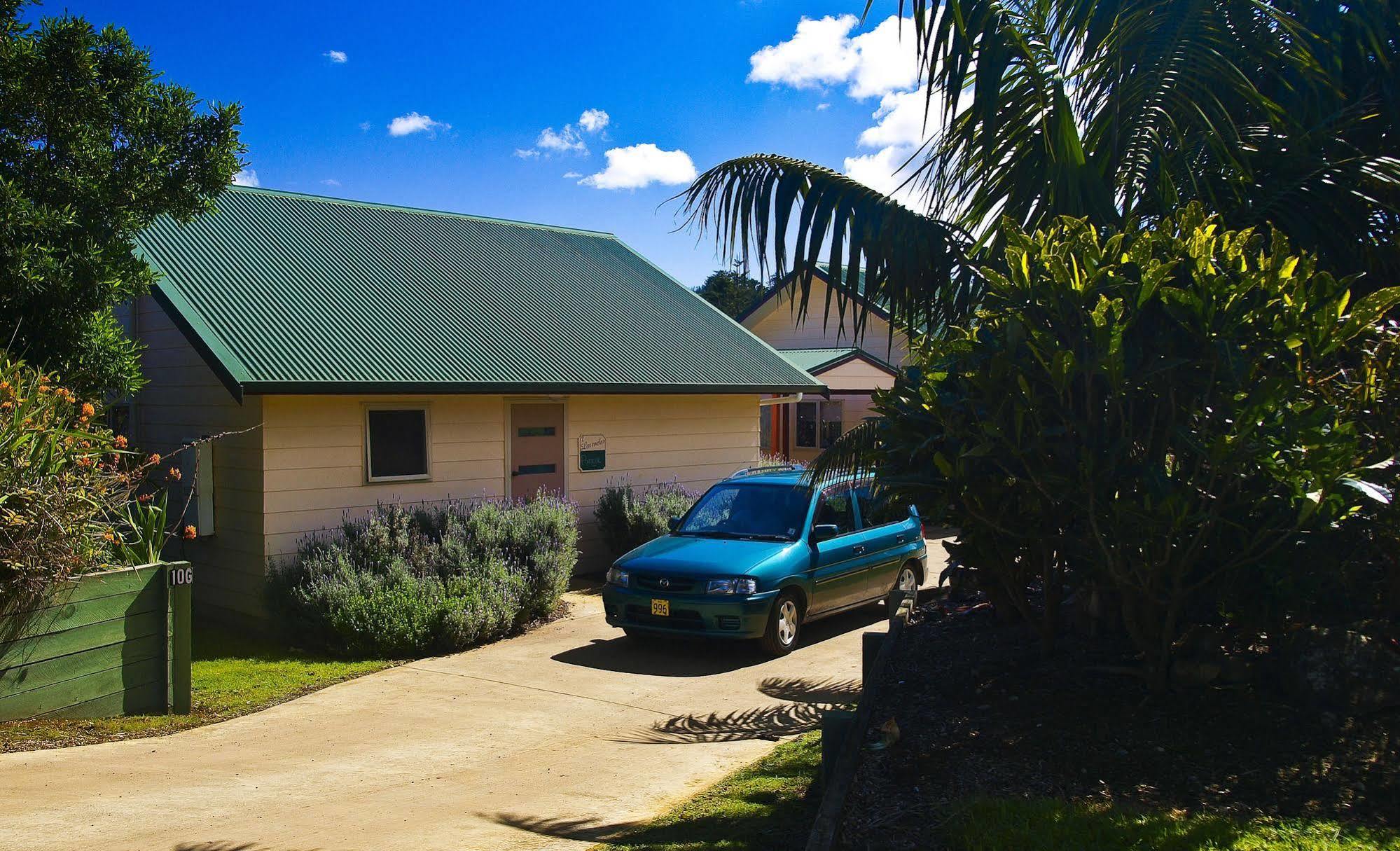 Poinciana Cottages Burnt Pine Esterno foto